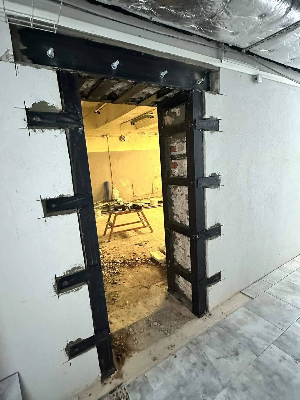 Усиление проёмов в несущих стенах и перекрытиях: полное руководство для Беларуси